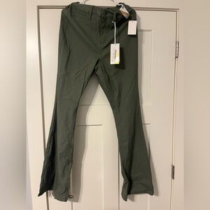 Women’s Green Pants